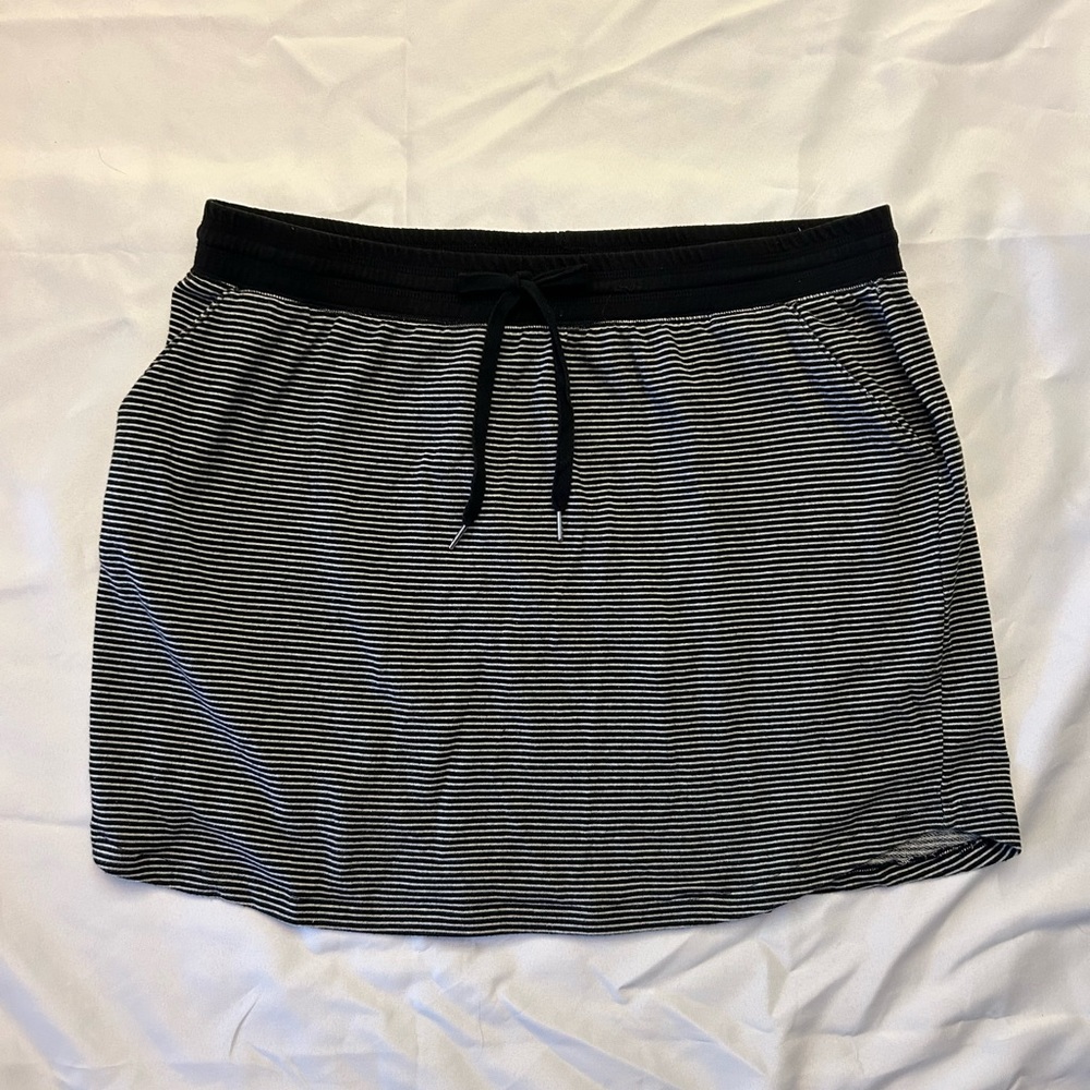 Maurice’s b&w striped mini skirt